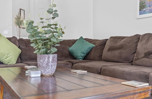 Tuscan Hills House | 128 m² House ∙ 3 bedrooms ∙ 6 guests
