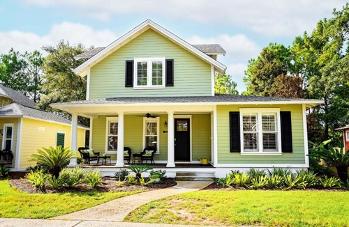 Laurel Grove House | 1281 Laurel Grove home