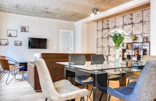 Quartier Saint-Georges Apartment | 130 m² Apartment ∙ 4 bedrooms ∙ 10 guests
