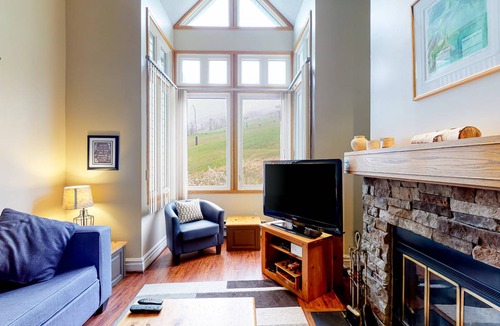 The Blue Mountains Condo | 130 m² Condo ∙ 2 bedrooms ∙ 8 guests