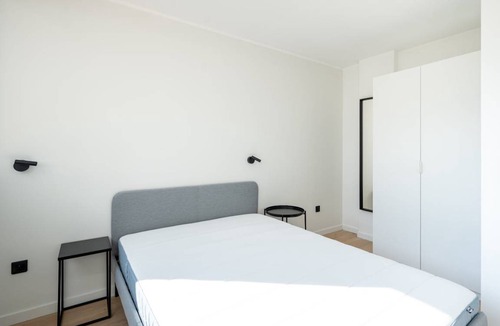 Clichy Resort | 135 m² Private room ∙ 1 bedroom ∙ 1 guest