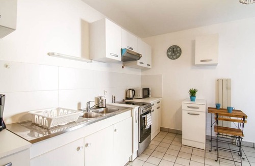 Rueil-Malmaison Resort | 136 m² Private room ∙ 1 bedroom ∙ 6 guests