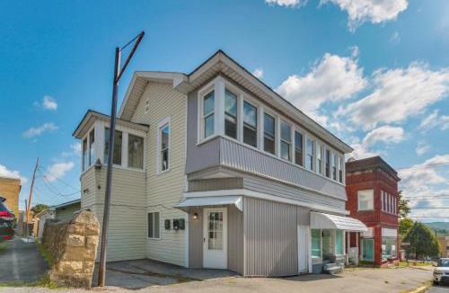 Osceola Mills Apartment | 14 Mi to Black Moshannon! Pet-Friendly Apartment