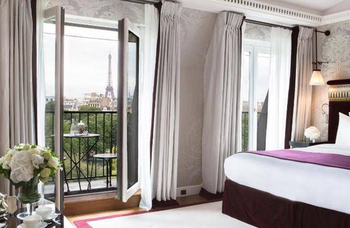 8th Arrondissement Hotel | 140 m² Hotel ∙ 8 guests