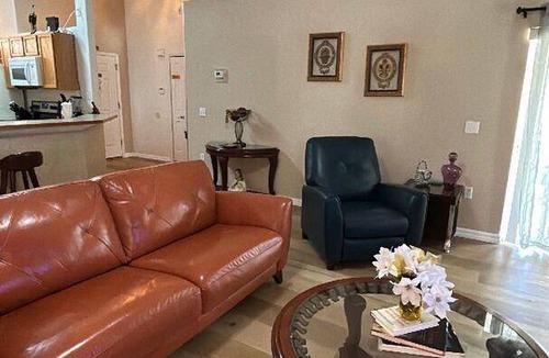 Crescent Lakes Apartment | 145 m² Apartment ∙ 3 bedrooms ∙ 6 guests