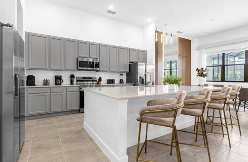 Fairvilla House | 15 Bedrooms/16 Bathrooms/Paradiso Grande (6313SS)