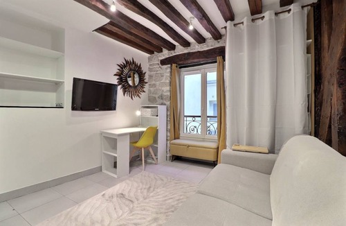 Marais Apartment | 15 m² Apartment ∙ 1 guest