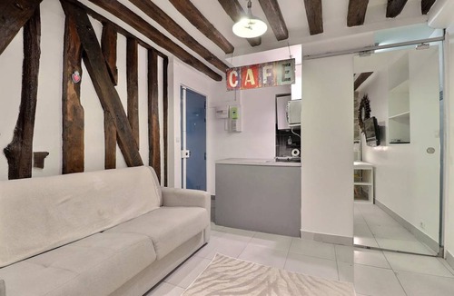 Marais Apartment | 15 m² Apartment ∙ 1 guest