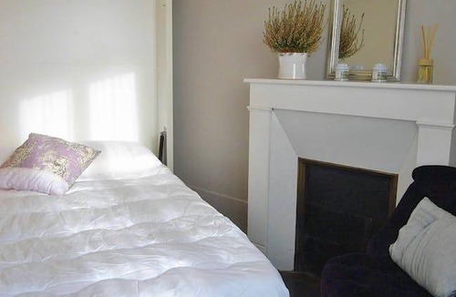 Archives Apartment | 15 m² Apartment ∙ 1 bedroom ∙ 1 guest