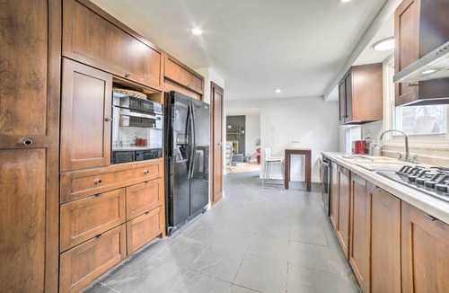 Monroe Heights House | 15 Mi to Pittsburgh: WFH-Friendly Home w/Deck