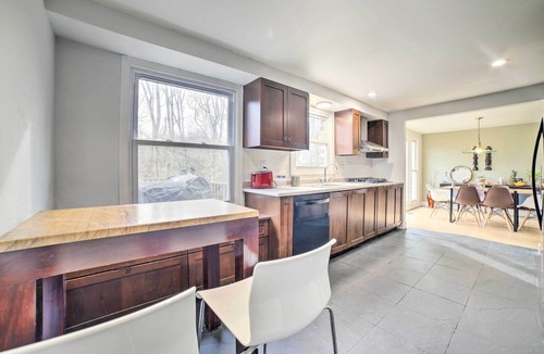 Monroe Heights House | 15 Mi to Pittsburgh: WFH-Friendly Home w/Deck