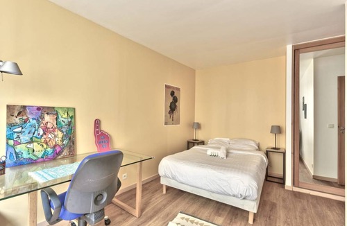 Saint-Lambert Apartment | 150 m² Apartment ∙ 4 bedrooms ∙ 5 guests