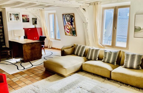 Les Halles Apartment | 150 m² Apartment ∙ 3 bedrooms ∙ 5 guests