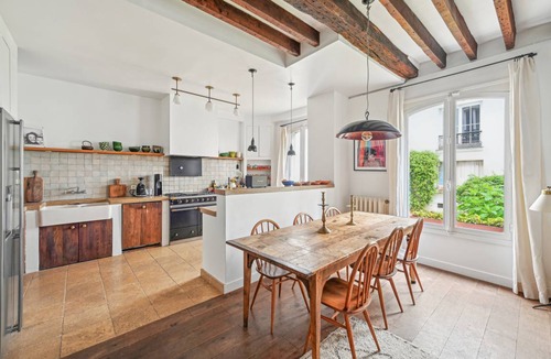 Quartier Sainte-Avoye House | 150 m² House ∙ 2 bedrooms ∙ 4 guests