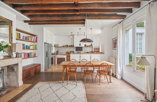 Quartier Sainte-Avoye House | 150 m² House ∙ 2 bedrooms ∙ 4 guests