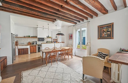 Quartier Sainte-Avoye House | 150 m² House ∙ 2 bedrooms ∙ 4 guests