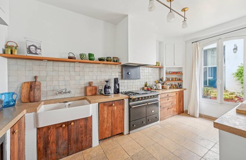 Quartier Sainte-Avoye House | 150 m² House ∙ 2 bedrooms ∙ 4 guests
