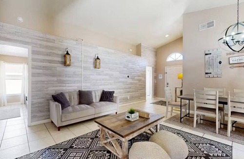 Florida Pines House | 154 m² House ∙ 4 bedrooms ∙ 8 guests