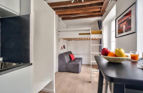 Strasbourg -Saint-Denis Apartment | 16 m² Apartment ∙ 3 guests