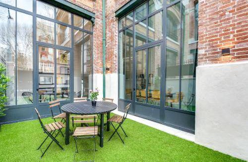 Quartier du Petit-Montrouge Apartment | 160 m² Apartment ∙ 4 bedrooms ∙ 10 guests