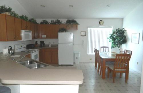 Florida Pines Villa | 161 Pinedale Drive Villa #49105 Villa