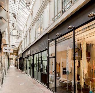 Bonne-Nouvelle Apartment | 162 m² Apartment ∙ 5 bedrooms ∙ 14 guests