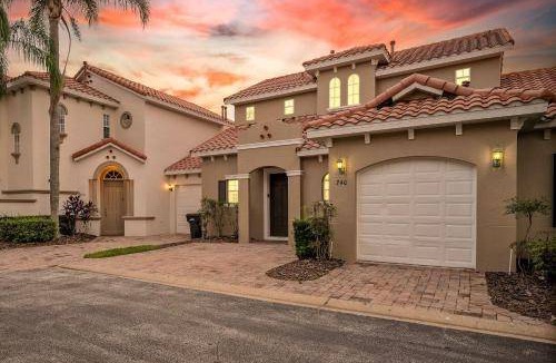 Tuscan Hills House | 164 m² House ∙ 4 bedrooms ∙ 9 guests