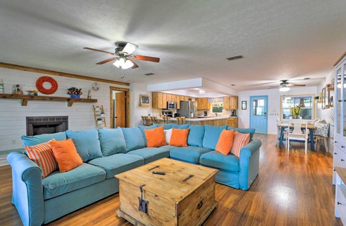 Crooked Lake House | 167 m² House ∙ 3 bedrooms ∙ 10 guests