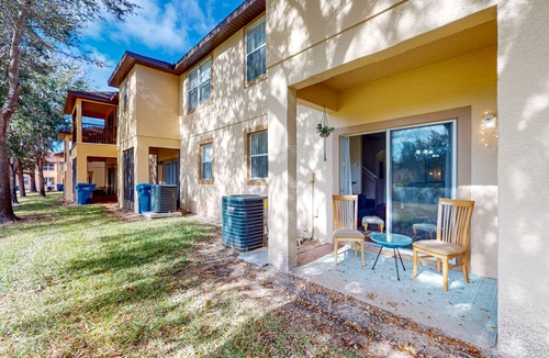 Regal Palms House | 172 m² House ∙ 3 bedrooms ∙ 6 guests