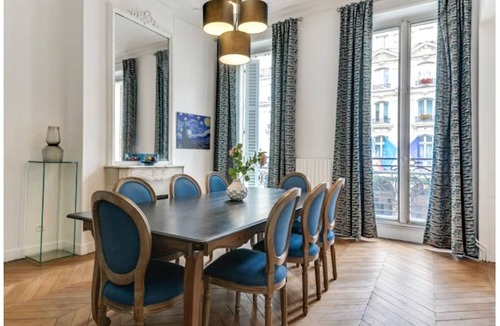 Quartier Saint-Georges Apartment | 180 m² Apartment ∙ 4 bedrooms ∙ 6 guests