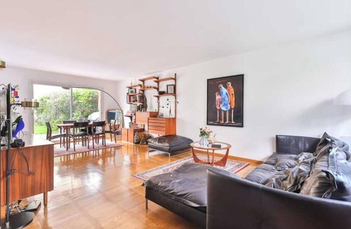 19th Arrondissement Apartment | 180m² urban gem with a terrace close to Parc des Buttes-Chaumont