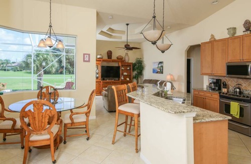 Long Meadow House | 185 m² House ∙ 2 bedrooms ∙ 6 guests