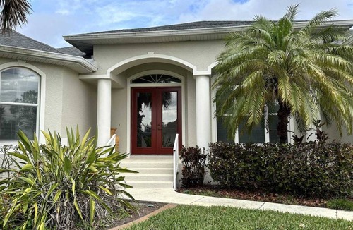 Long Meadow House | 185 m² House ∙ 2 bedrooms ∙ 6 guests