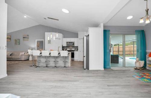 Palm Bay House | 194 m² House ∙ 4 bedrooms ∙ 12 guests