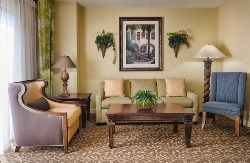 Lake Buena Vista Resort | 1BD/Orlando near Disney - Private Living Area, Full Kitchen, W/D and Balcony!