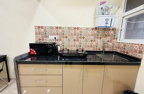 Wadala Apartment | 1BR Service Apart Parel 3405 Near TMH By Florastays