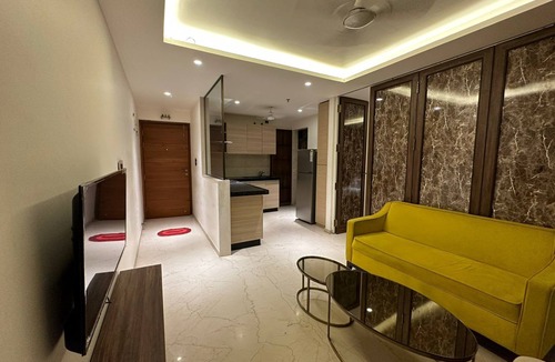 Kurla Apartment | 1BR Service Apartment C-1101 BKC By Florastays