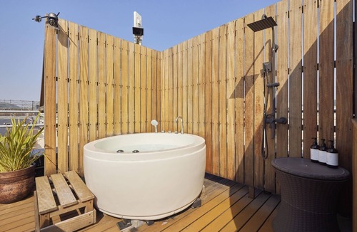 Hayama House | 1minute walk to the sea | Sauna BBQ | Isshiki Bea/Miura County Kanagawa
