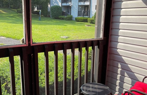 Claysburg Condo | 1st Floor 2/Bedroom 2/Full Bathroom, Wet-bar, Full Kitchen, 3 TVs & More