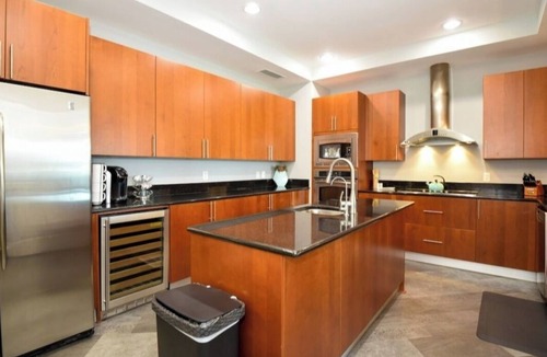 Daytona Beach Condo | 2 Bedroom 2 Bath Luxury condo on the beach with Oversized Patio & Outdoor Grill.
