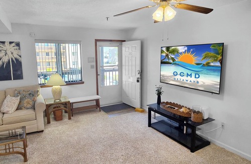 Caine Woods Condo | 2 Bedroom 2 Bathroom Condo with outdoor pool in North Ocean City! LC 263