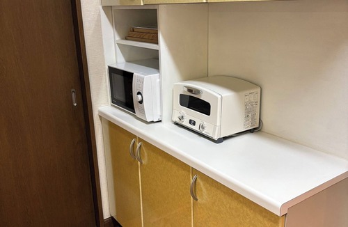 Horikiri Apartment | 2-bedroom apartment in fabulous Katsushika City with WiFi, AC