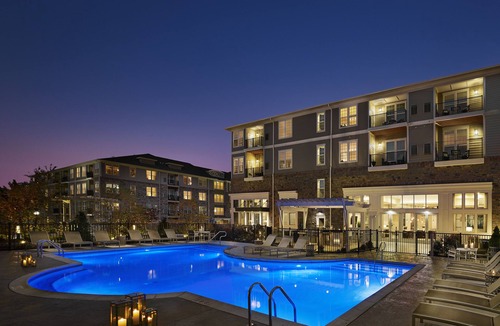 Newtown Square Apartment | 2-Bedroom Apartment - 7-day min. - Background check/Lease Required