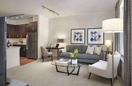 Newtown Square Apartment | 2-Bedroom Apartment - 7-day min. - Background check/Lease Required