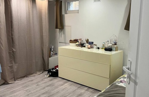 Bobigny Apartment | 2-bedroom apartment (ground floor and basement). In 2-level pavilion.