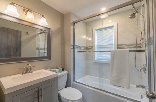 Montclair Apartment | 2-bedroom apartment in brilliant Montclair with AC, WiFi