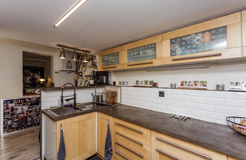 Belleville Apartment | 2 Bedroom Apartment in Paris