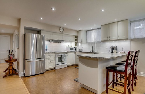 Norseman Heights Apartment | 2 Bedroom basement apartment located in Etobicoke close to subway