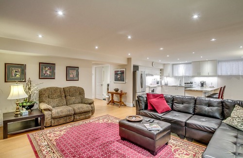 Norseman Heights Apartment | 2 Bedroom basement apartment located in Etobicoke close to subway