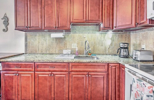 Ortley Beach Cottage | 2 Bedroom in Family Friendly Seaside Park